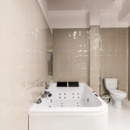 公寓 Manu Aparts Manufaktura 罗兹