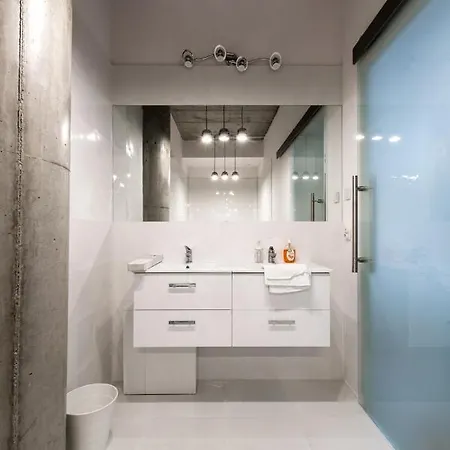 公寓 Manu Aparts Manufaktura 罗兹