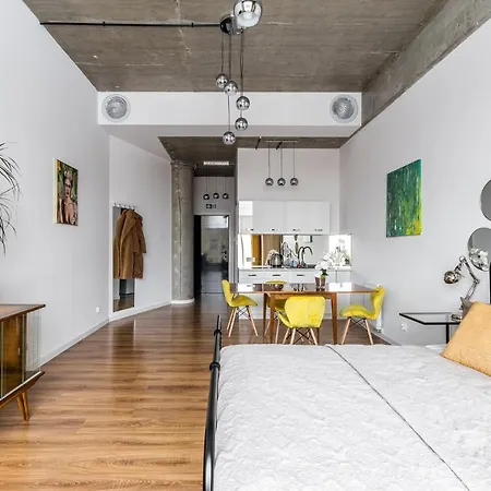 Manu Aparts Manufaktura * 罗兹