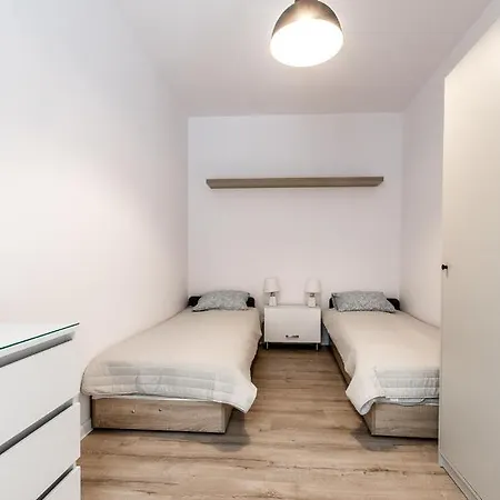 Manu Aparts Manufaktura 公寓 *